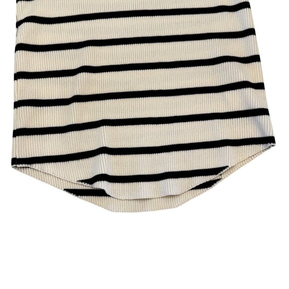 Like new Karen Kane Cream & Black Striped Ribbed Sleeveless Sweater Size Small - Picture 14 of 14